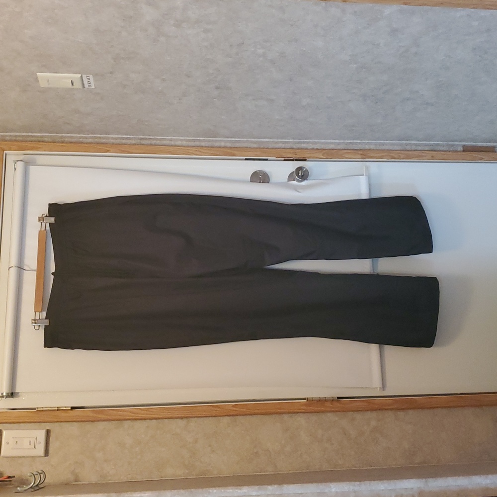 Women's 1X Black Lined Outdoor Pants